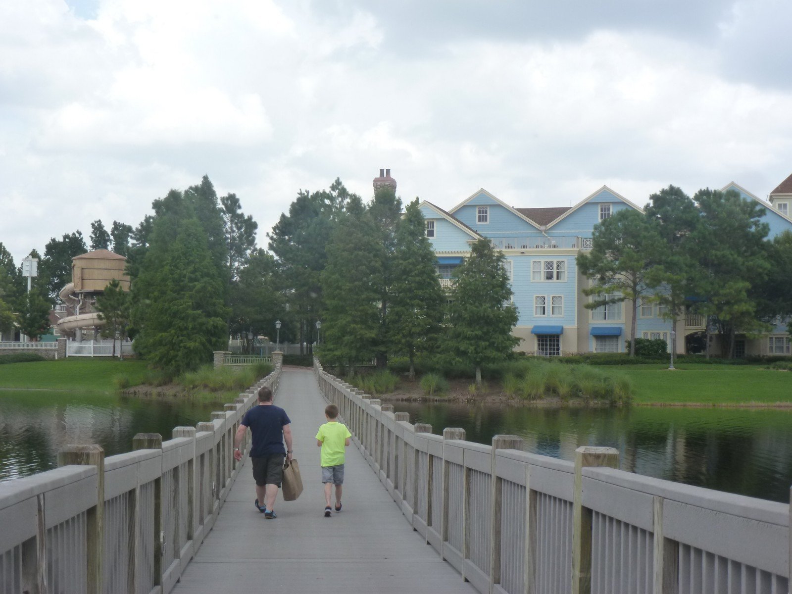 How to get a great deal Staying on site a Walt Disney World
