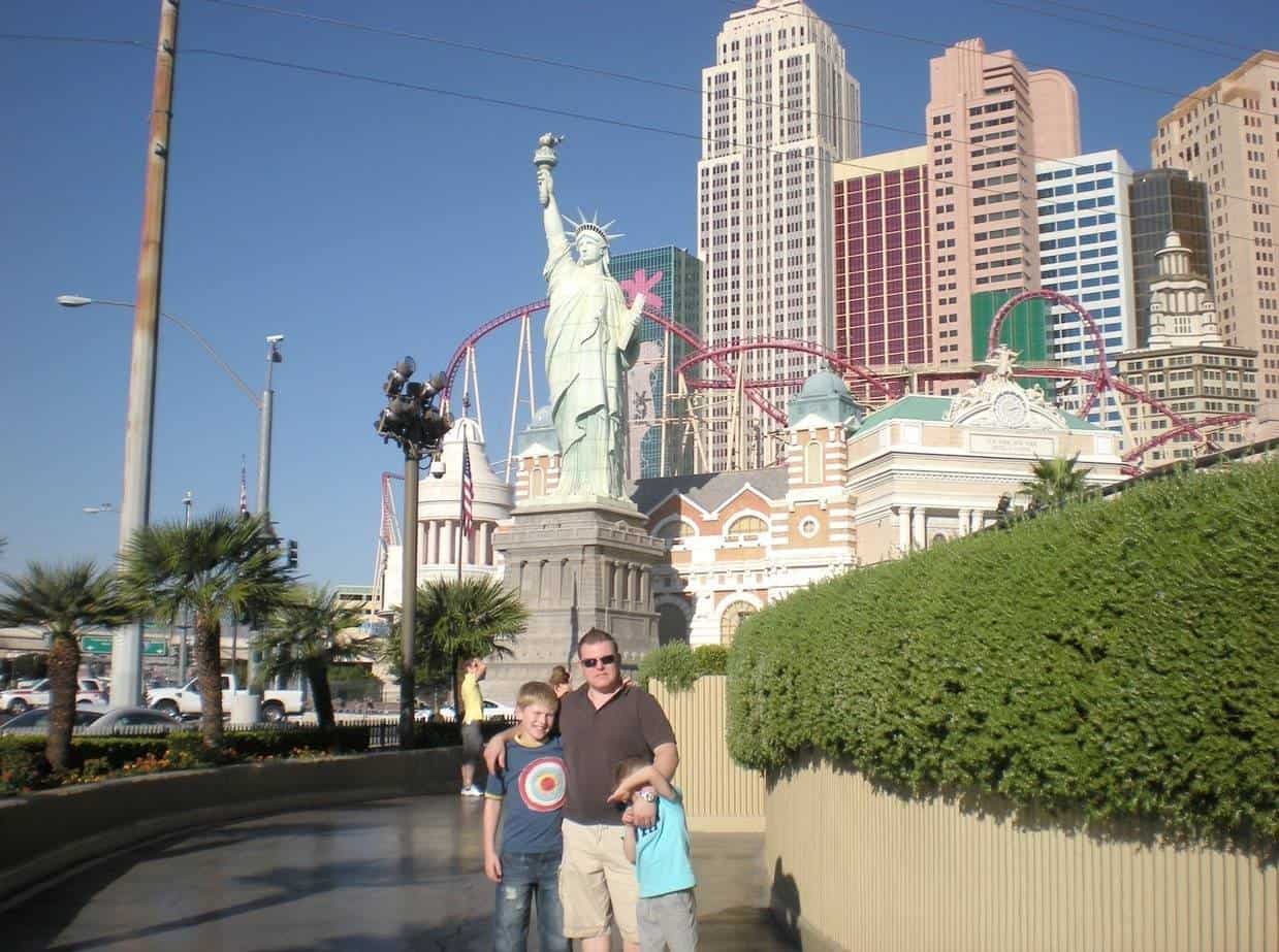 10 Things To Do In Las Vegas With Kids www.extraordinarychaos.com