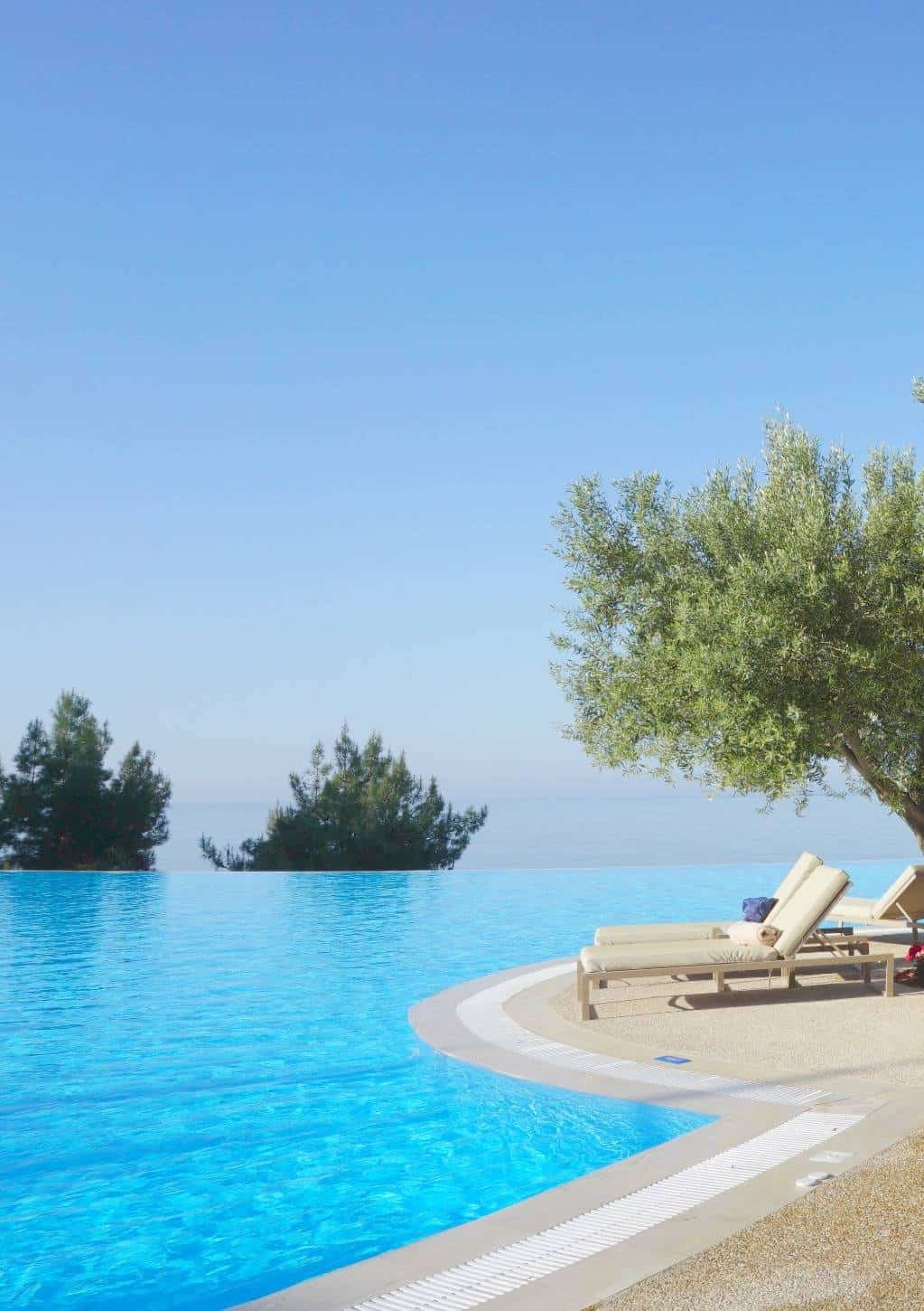 10 Reason You will Fall In Love With Ikos Oceania the perfect luxury all inclusive resort in Halkidiki Greece