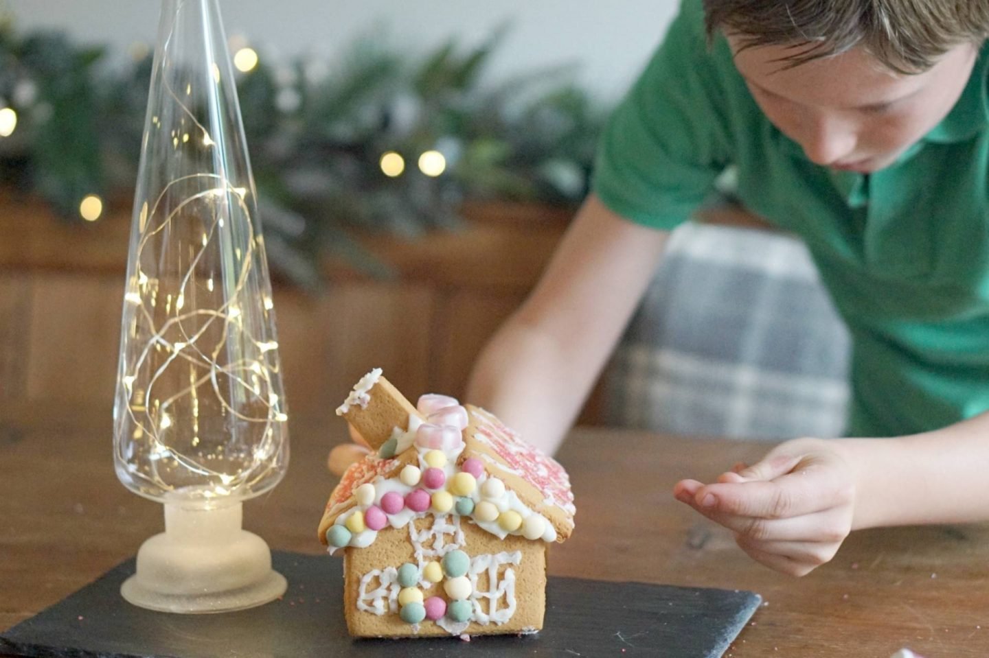 Building Gingerbread Houses With Laura Ashley