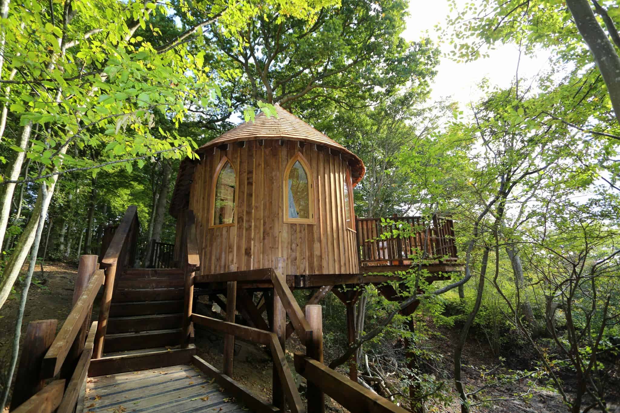 Three Luxury Glamping Experiences In The UK www.extraordinarychaos.com