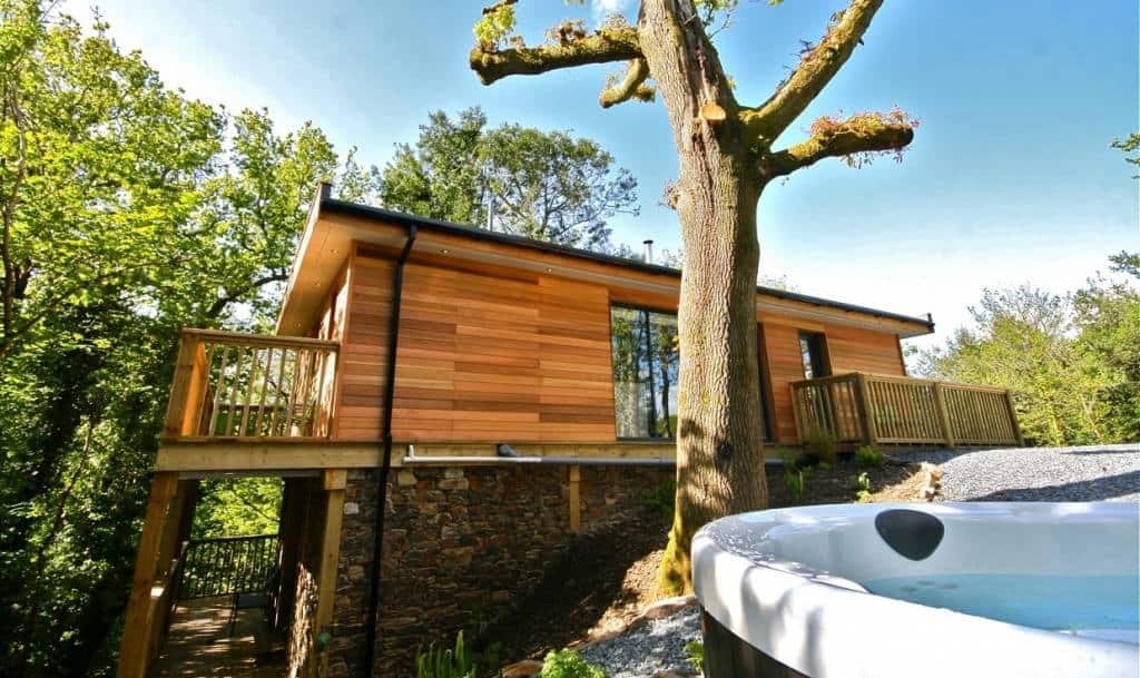 Three Luxury Glamping Experiences In The UK www.extraordinarychaos.com