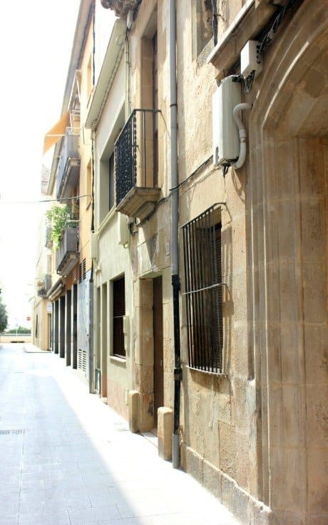 spain-costa-barcelona-calella-street