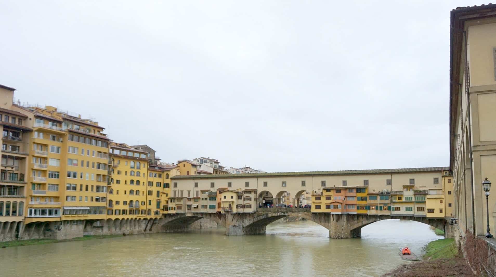 A guided tour can be tailored around the Ponte Vecchio Bridge 
