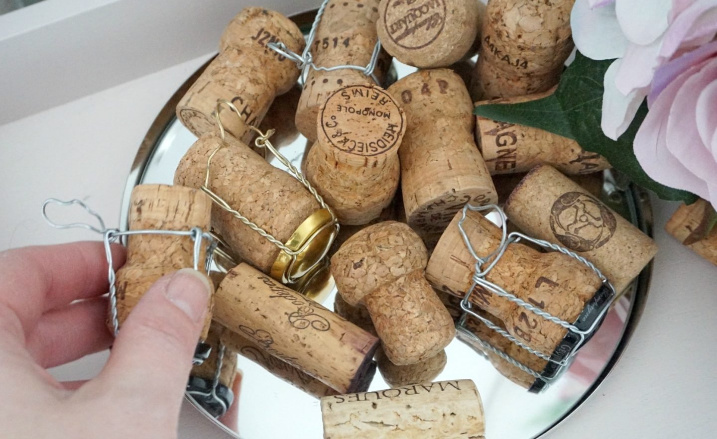 Using Corks in a Dome Lamp