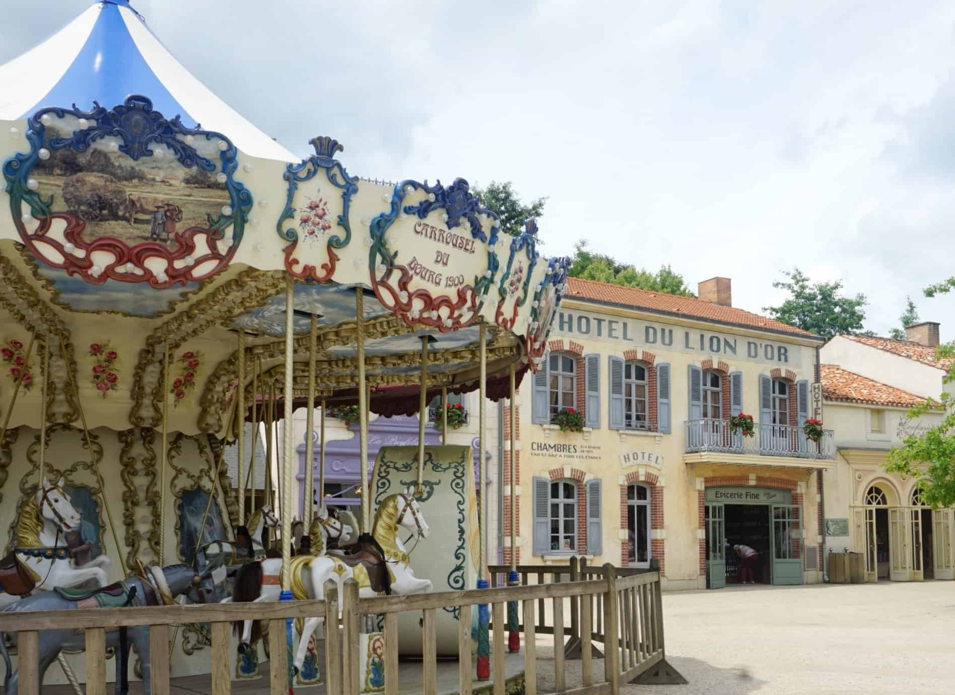 The French Village the perfect place to enjoy lunch at Le Bistro at Puy Du Fou www.extraordinarychoas.com