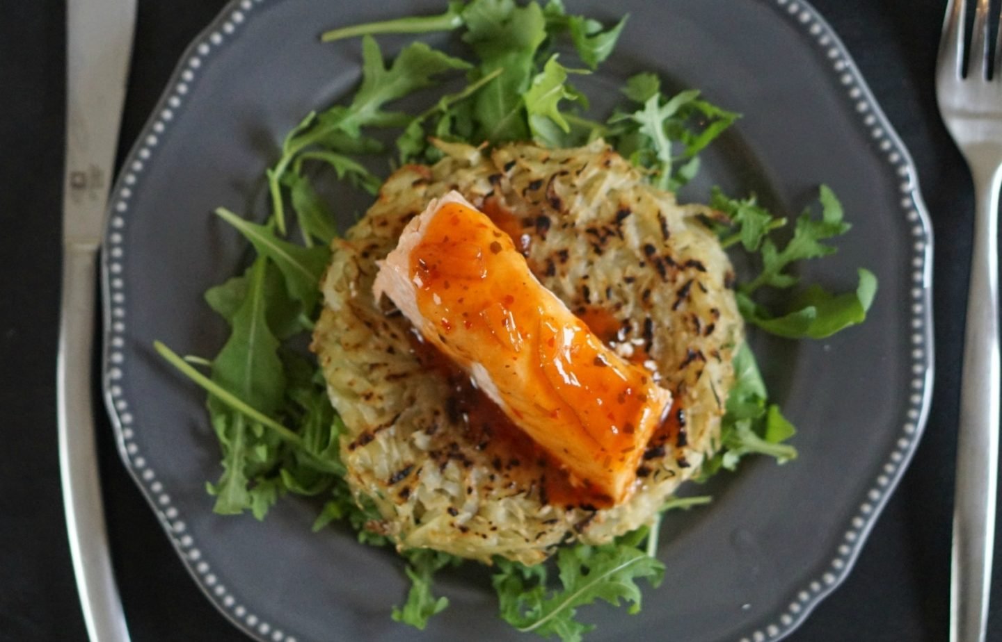 Salmon and hash brown on a bed of rocket www.extraordinarychaos.com