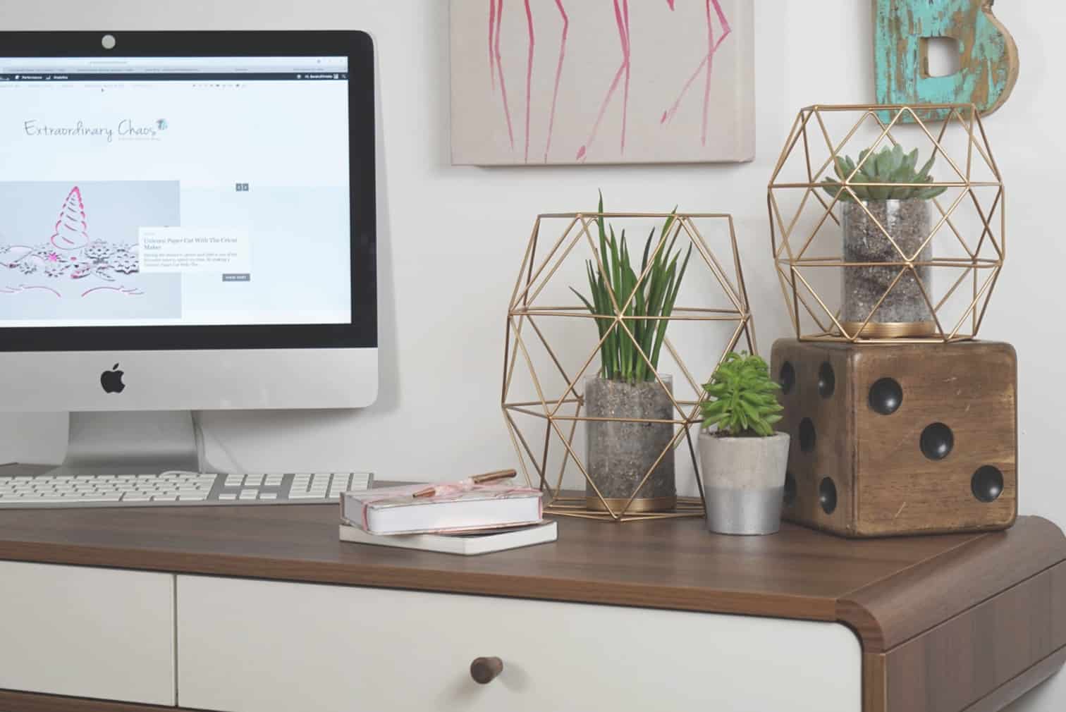 Styling my desk with Ivy Line