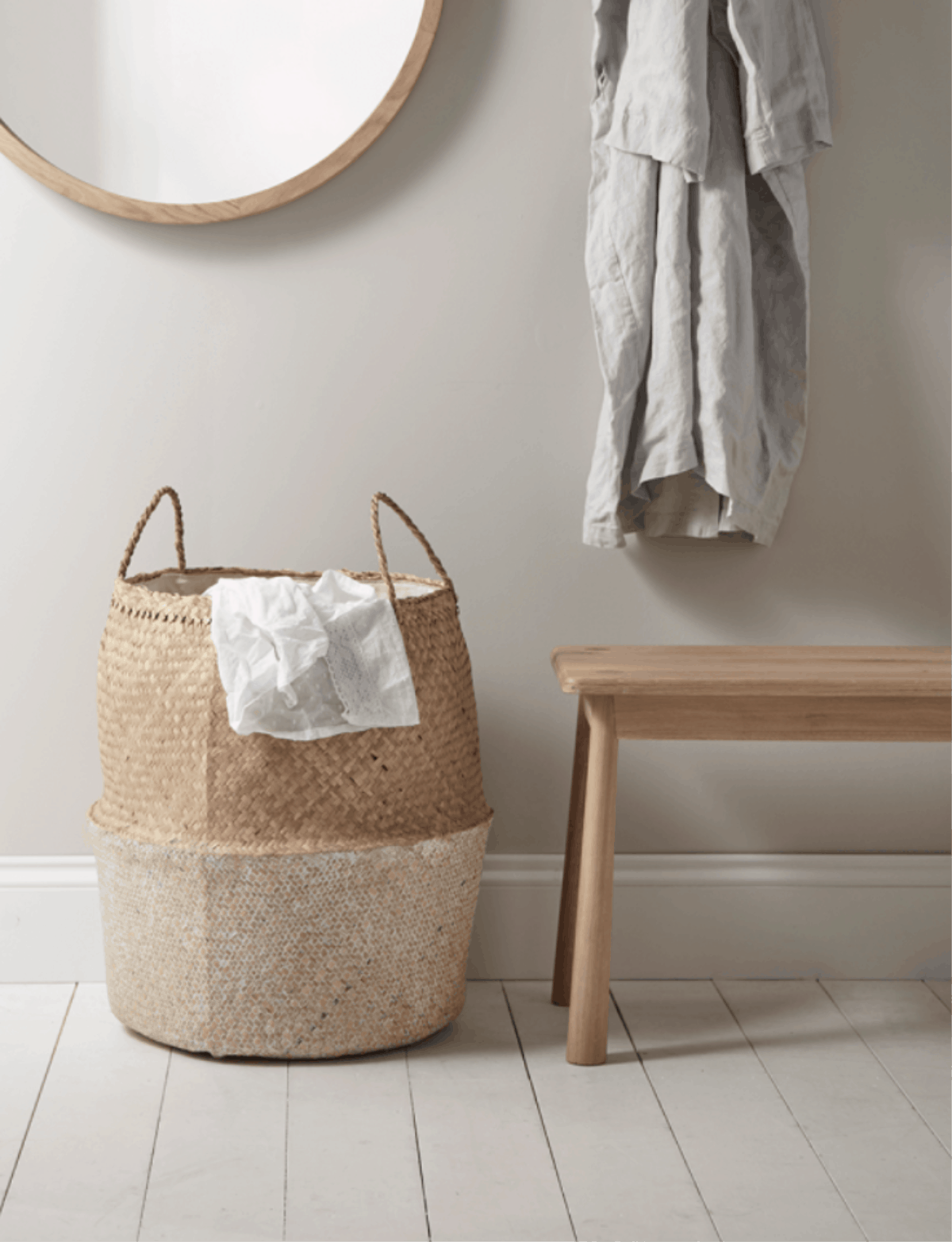 Personalising a bathroom with accesories