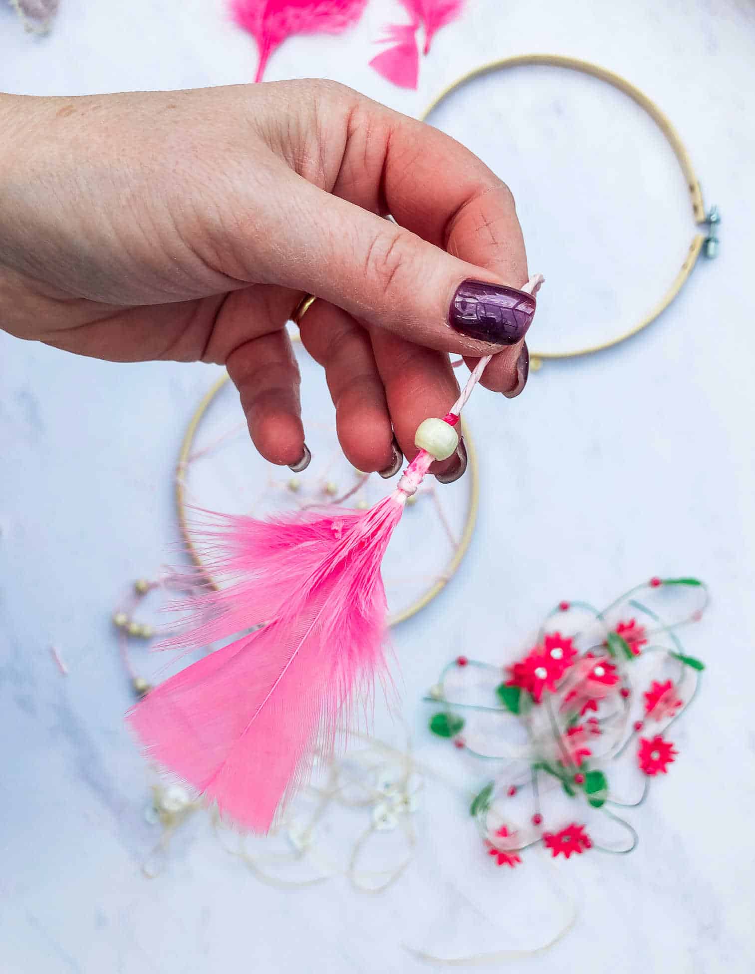 How to add feathers to ribbon
