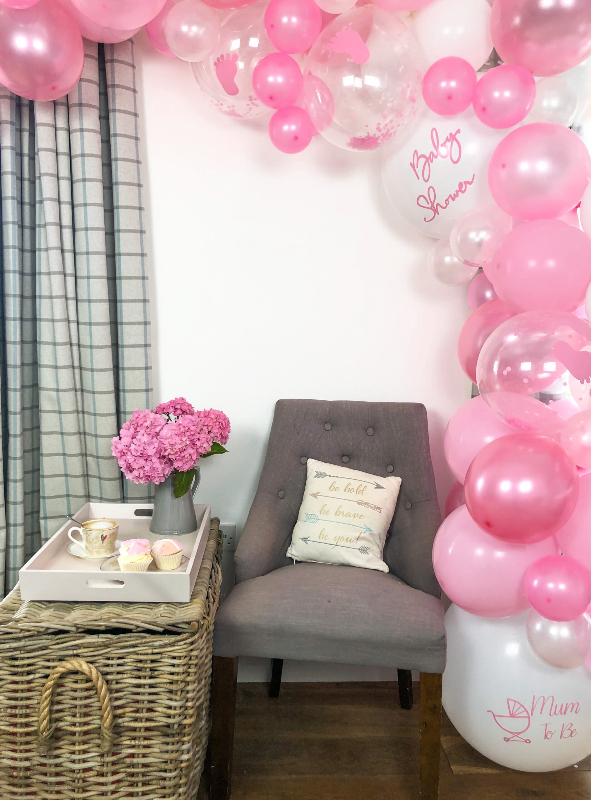 Hoe to make a Baby shower Ballon Arch-3