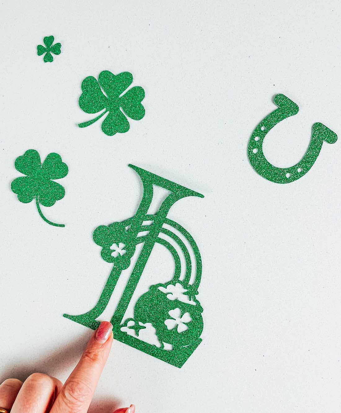 Creating A St. Patricks Day Crafts With Cricut
