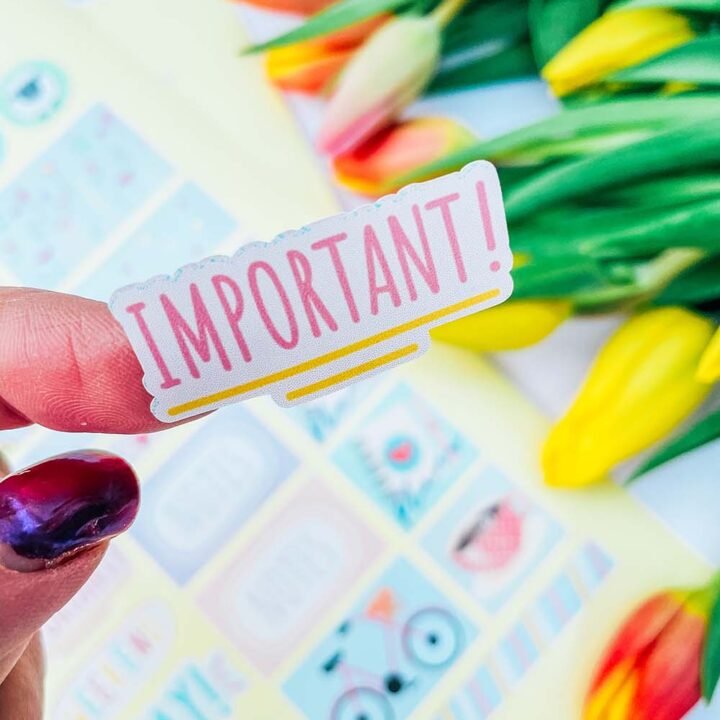 Free downloadable Spring planner stickers for planners and bullet jounals