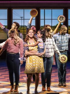 Waitress Uk Tour 2021 Review, Manchester the cast singing a song whilst holding pies