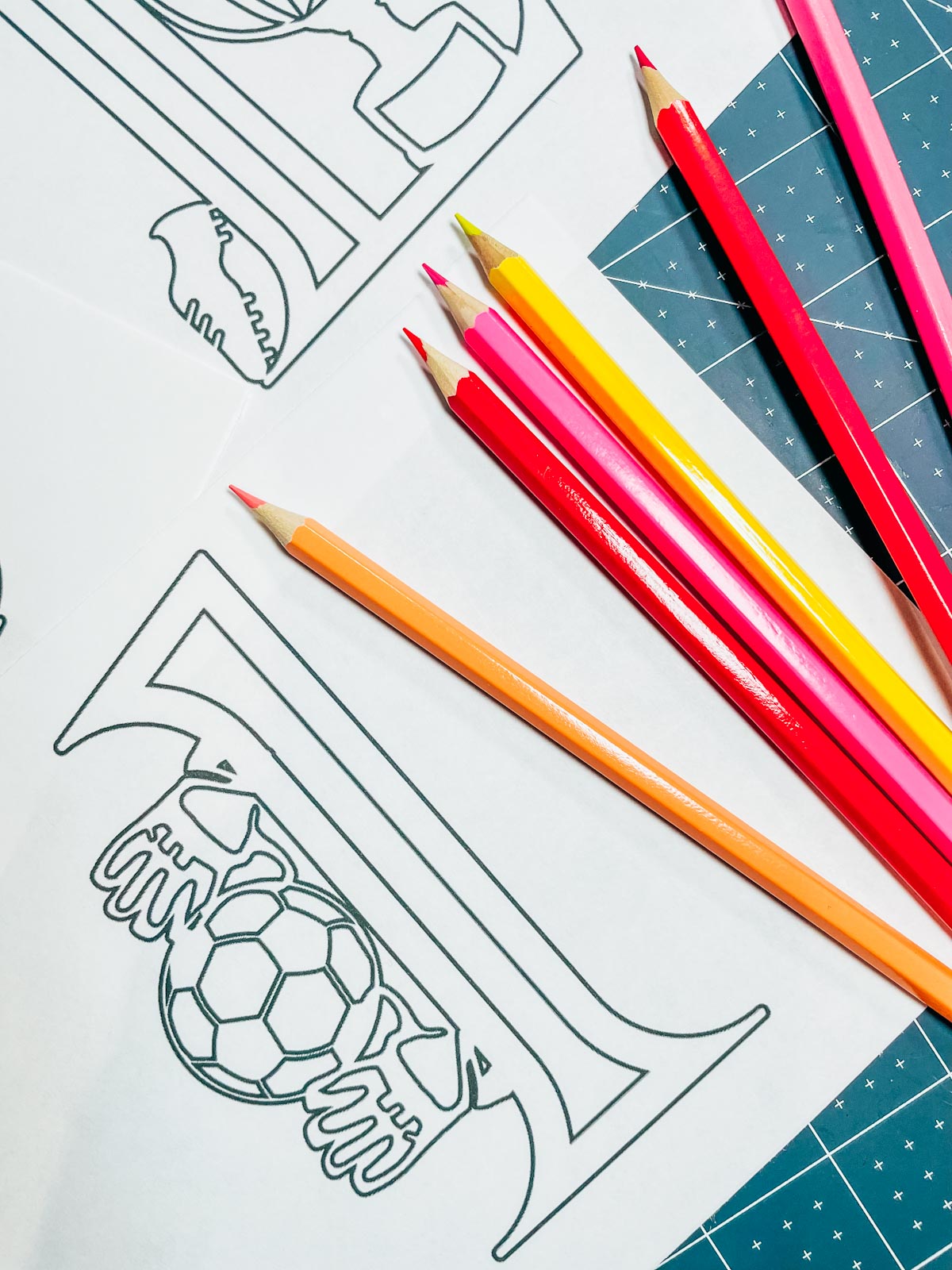 Free Soccer Coloring pages