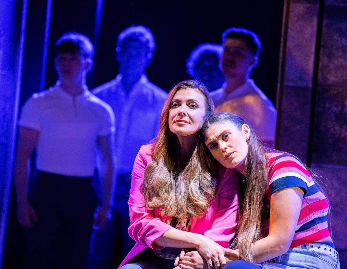 The Greatest Days Review Manchester LtoR Kym Marsh as Rachel & Emilie Cunliffe as Young Rachel in GREATEST DAYS, credit Alastair Muir
