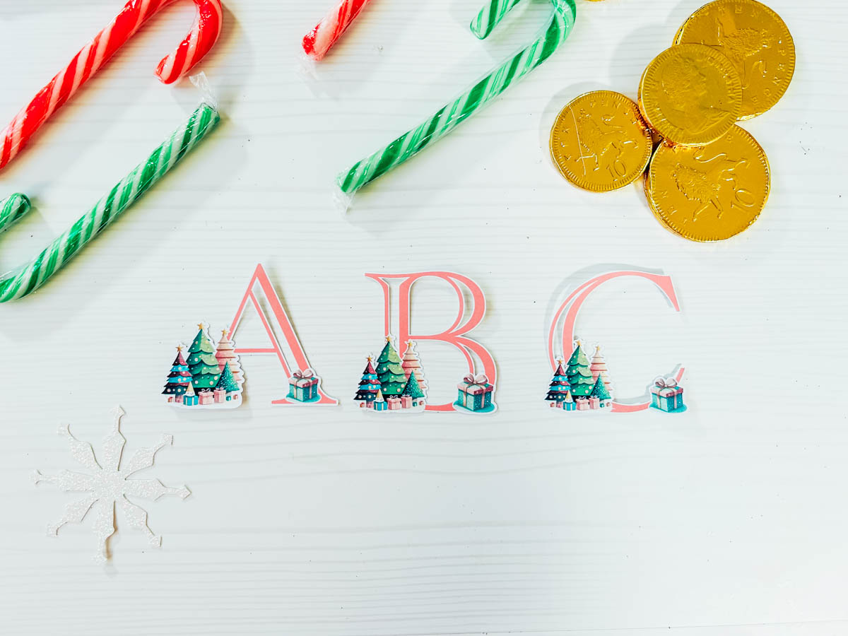 Christmas Tree printable alphabet letters and numbers for Cricut and Silhouette