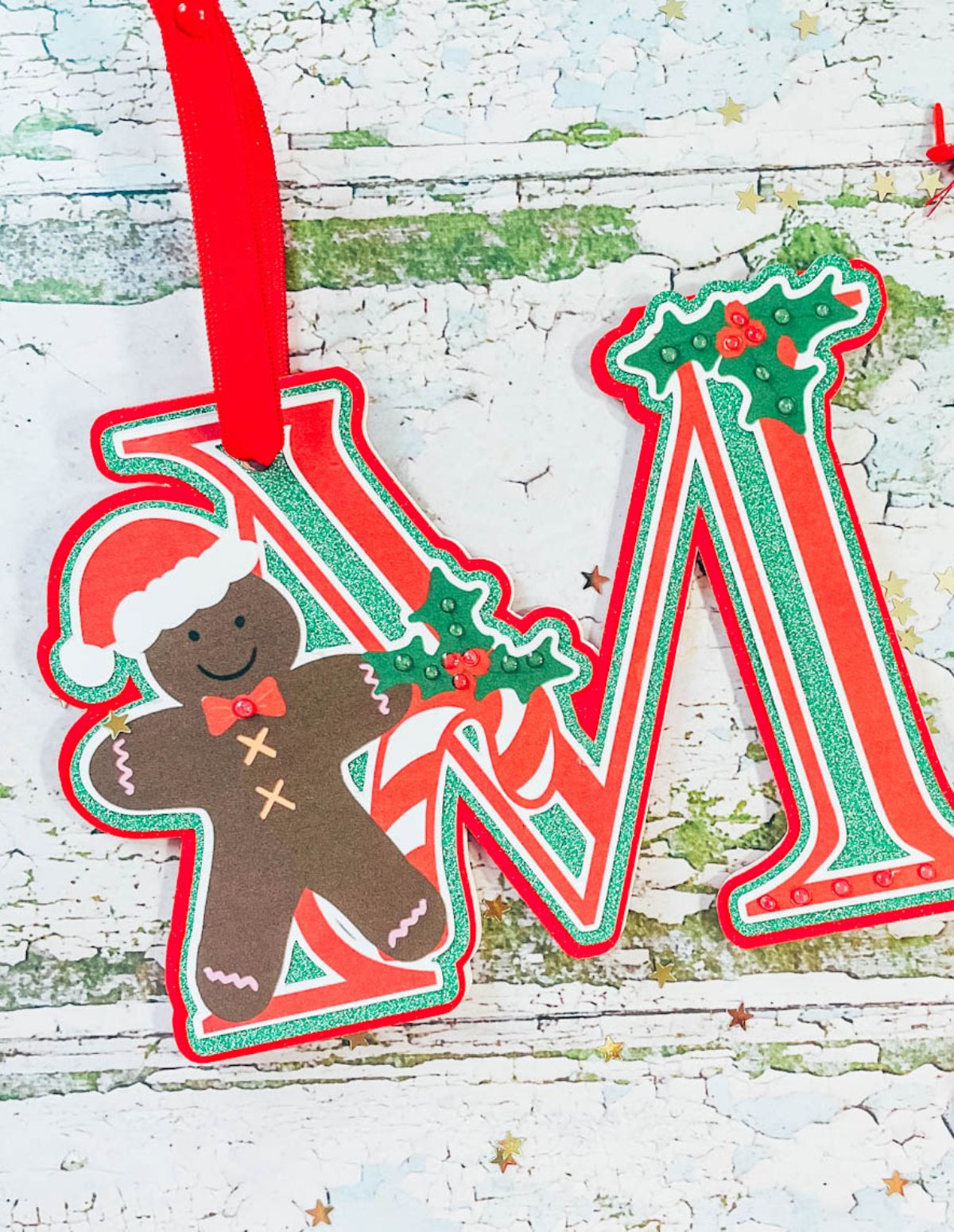 Free Gingerbread personalised alphabet and numbers for Cricut and Silhouette